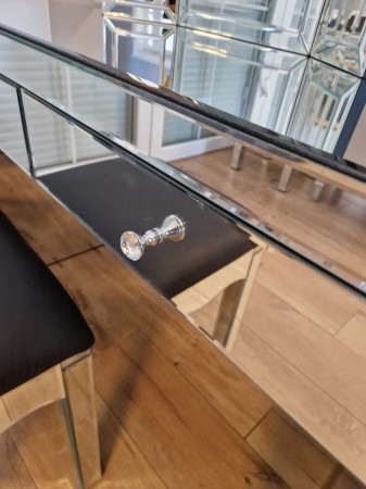 Toaletka lustrzana glamour z lustrem1.jpg